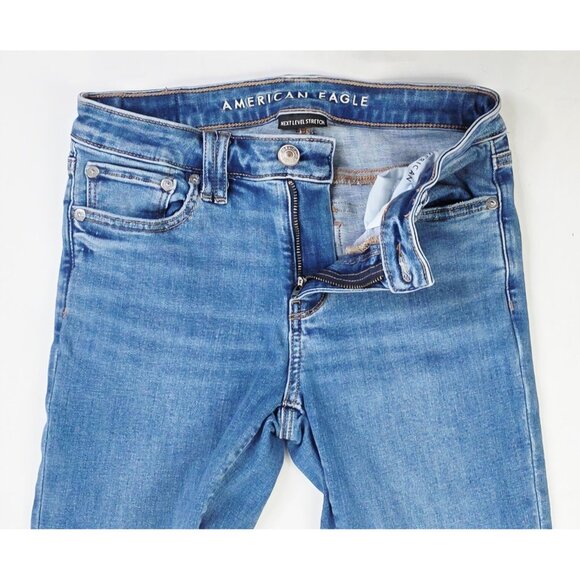 American Eagle Outfitteres Size 2 Short Womens 29" Inseam Low Rise Flare Jeans - Picture 13 of 13
